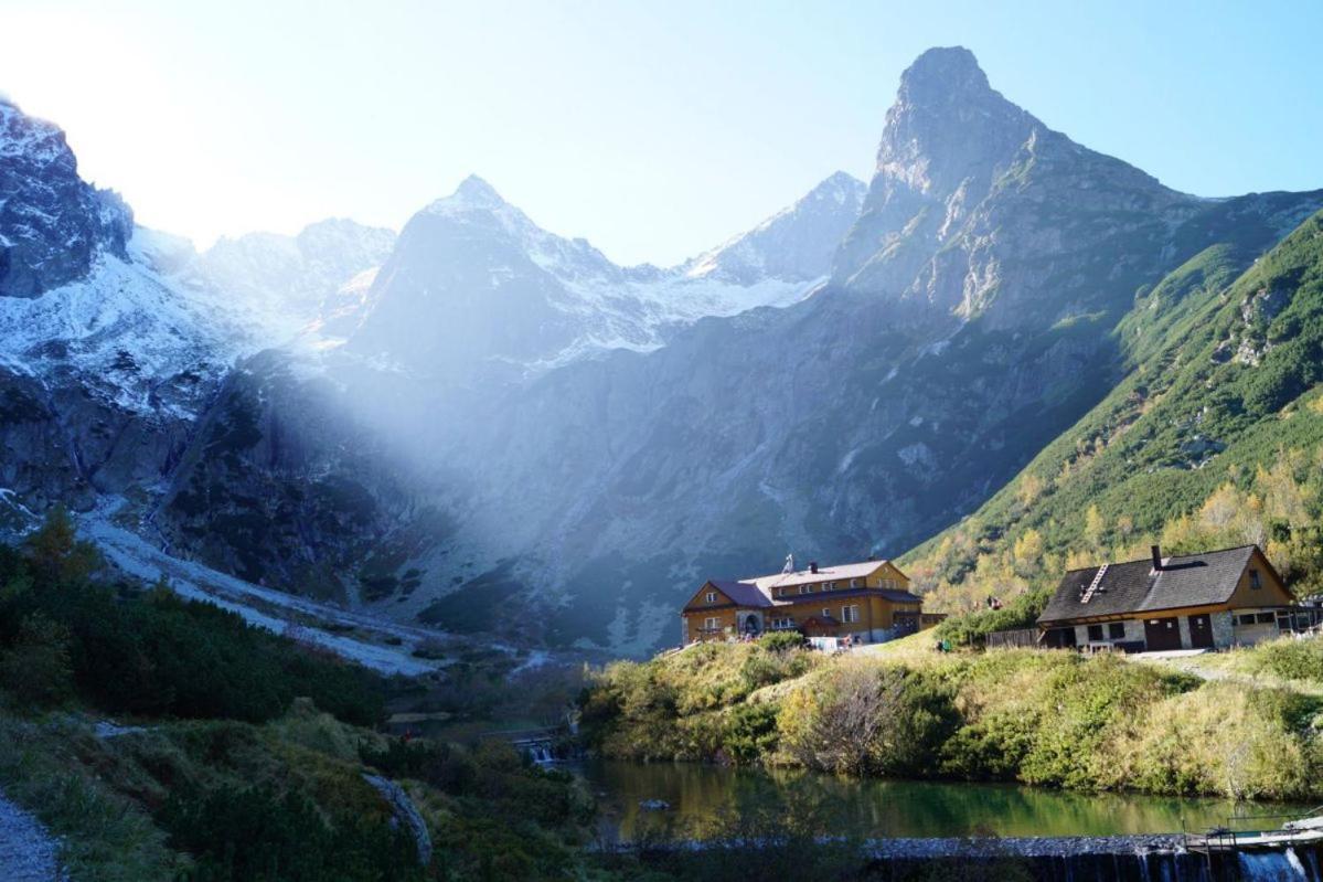 Hotel Crocus Strbske Pleso Exterior photo